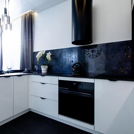 Apartment Klifowa 80